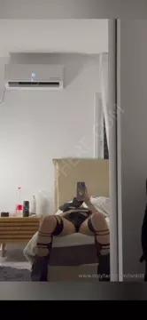 Poster: Israilit @israilit - Rubbing my pussy in front of the mirror