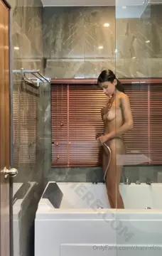 Poster: Channel Zohar @channelzo - Full Nude Shower